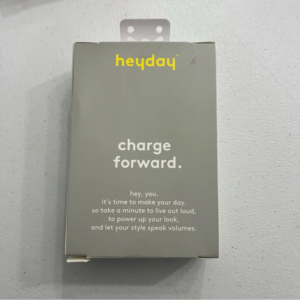 Heyday Home Charging Kit W 20W Power Delivery Compatible W USB-C Enabled Devices